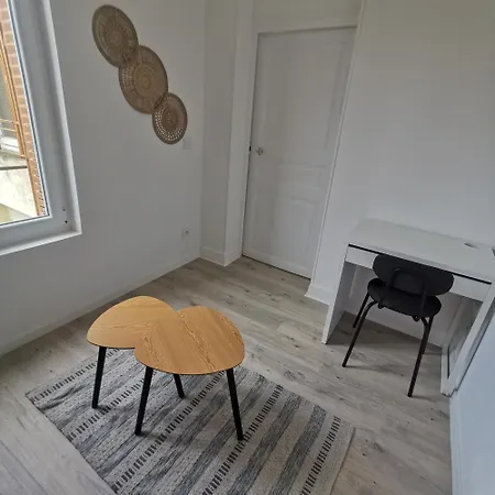 Bleu Lumiere Apaisante Apartamento Montluçon