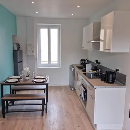 Bleu Lumiere Apaisante Appartement *